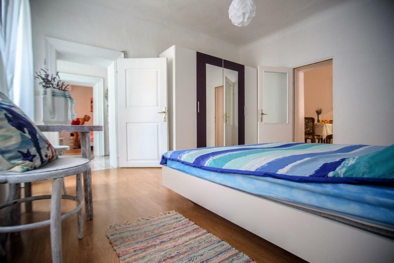 Apartment Dolores Крес Екстериор снимка