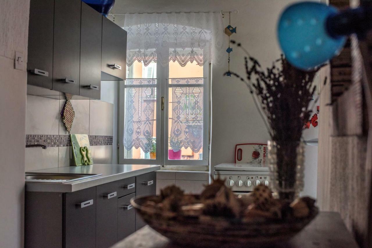 Apartment Dolores Крес Екстериор снимка